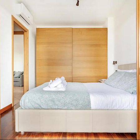 Lussuoso Attico Con Garage Gratis Vicino Al Duomo E Allo Ieo Mailand Exterior foto